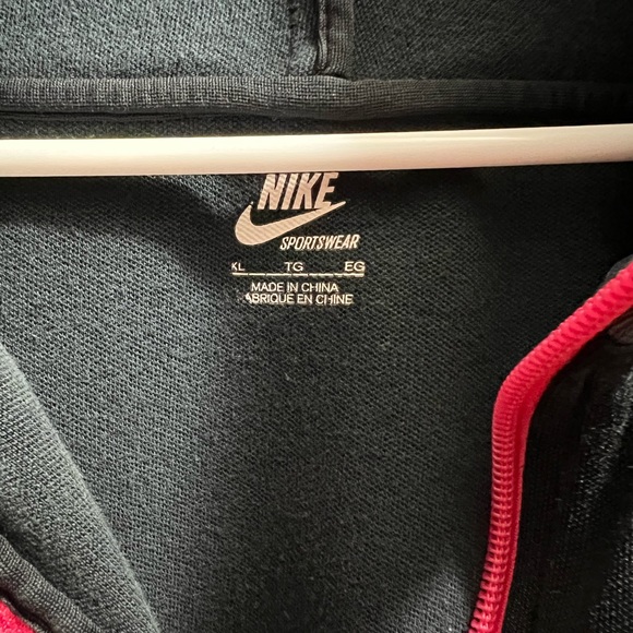 Nike XL black with neon color accent zip up - Picture 3 of 3